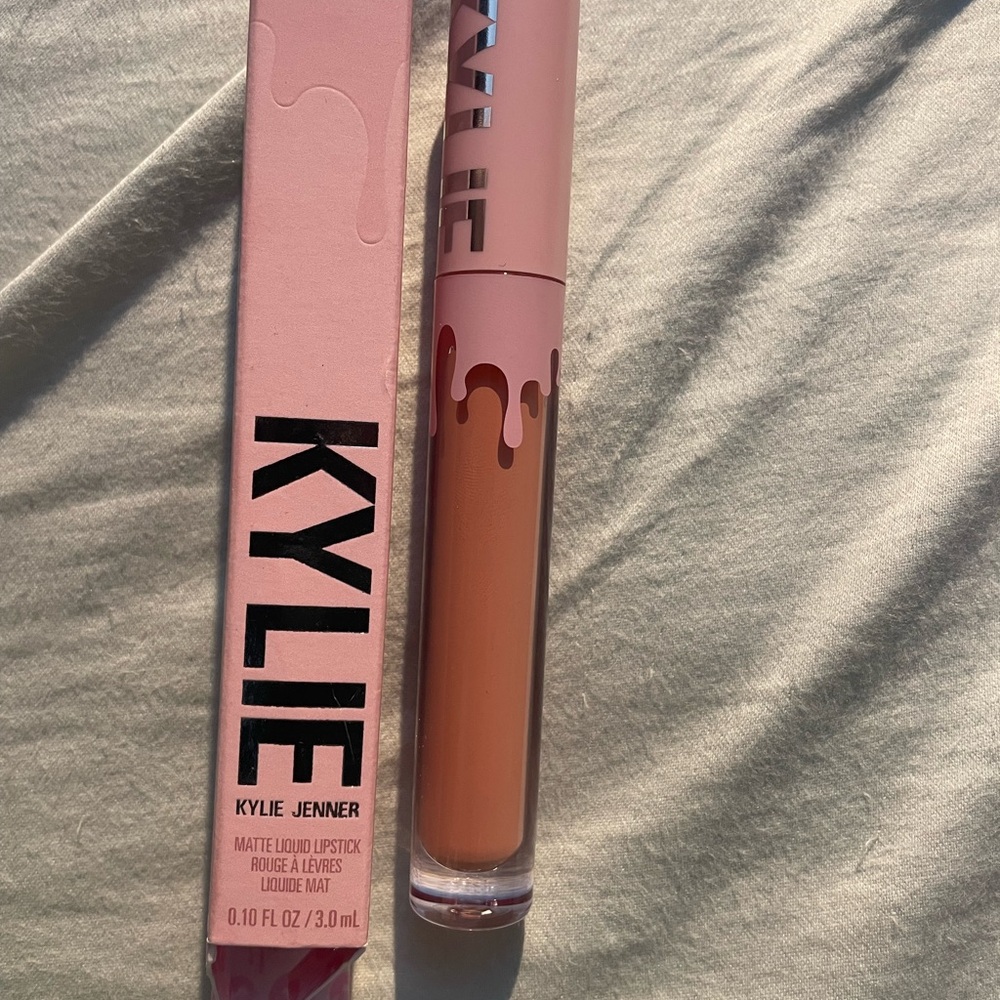 Matte Liquid Lipstick - Nude Pink